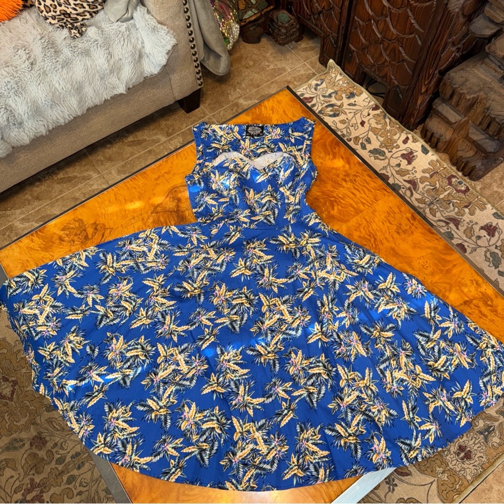 Heart & Roses Swing Blue Floral Sleeveless Dress